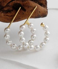 Classic Pearl Earring