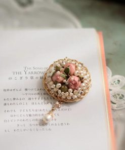 Classic Brooch