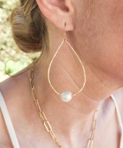 Pearl Earring