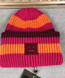 New Knitted hat Set