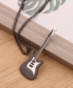 Light fashionable necklace