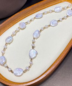Elegant Pearl Sweater Necklace