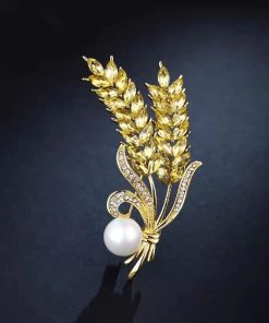 Simple and Fashion Brooch