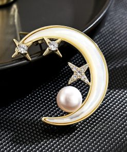 Cute Vintage Brooch