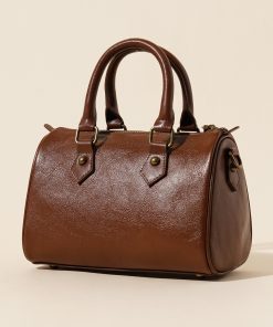 Latest autumn and winter handbags，23*20cm