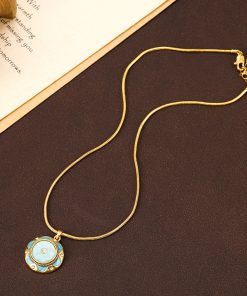 Shine Sweater Necklace