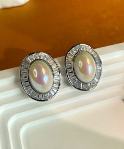 Pearl zircon earring