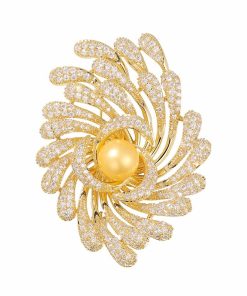 Classic Vintage Brooch