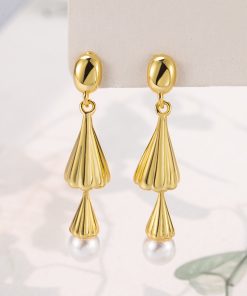 Classic Trendy Pearl Earring