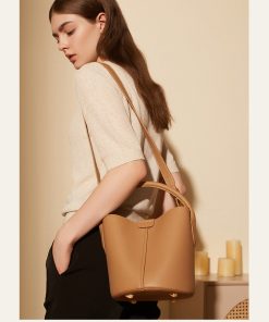 Women's Bucket Shoulder Bag， 21*24cm