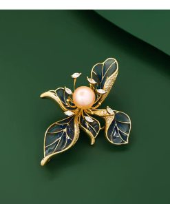 Pearl Brooch