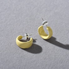 Open hoop earring