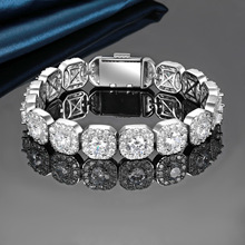 Shiny clear bracelet