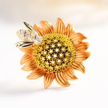 Cute brooch