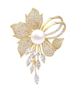 Shiny Brooch